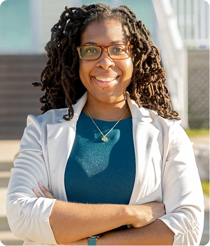 Raven Fisher, MA, LCPC Therapist in Aurora, IL Banner